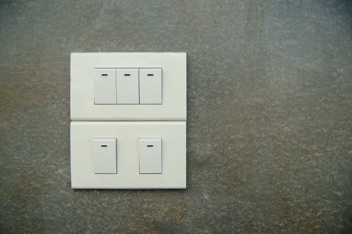 Light Switch Repair service in Virginia Beach, VA